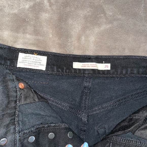 Levis rib cage denim shorts - Picture 5 of 5